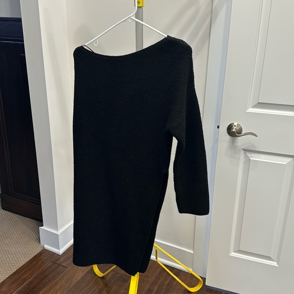 NWT Zara sweater - Picture 1 of 4